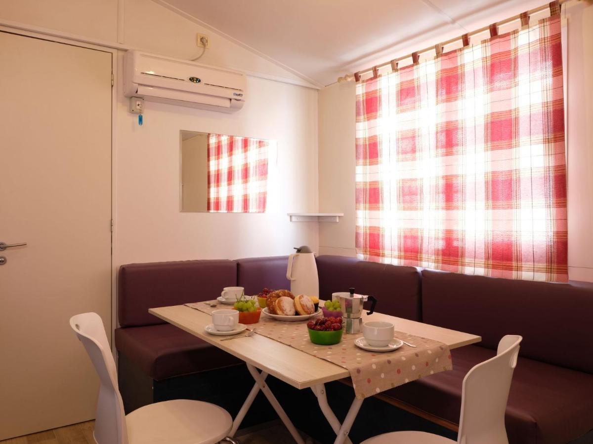 Holiday Home Camping Thurium By Interhome Marina di Schiavonea Luaran gambar