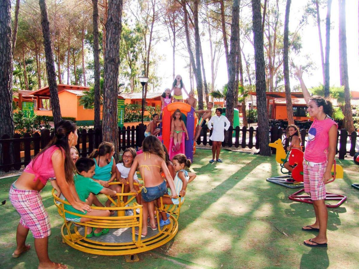 Holiday Home Camping Thurium By Interhome Marina di Schiavonea Luaran gambar